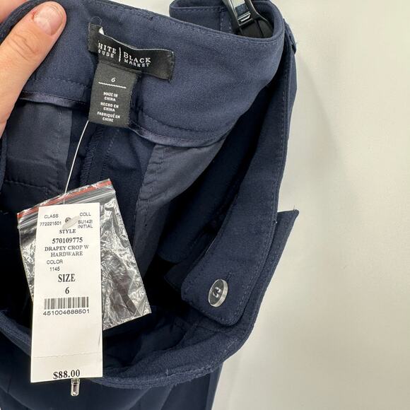 White House Black Market NWT Navy Drapey Crop Pant Zipper Gold Hardware // 6 - Picture 9 of 10
